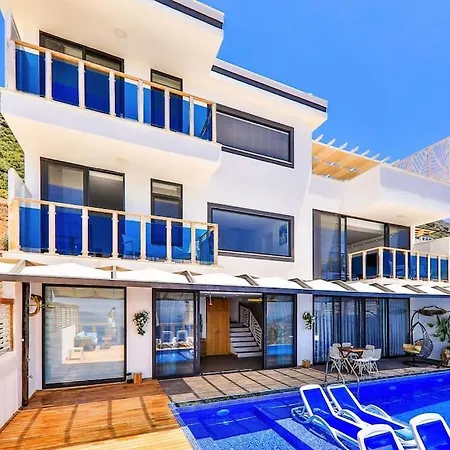 Secluded Luxury With Infinity Pool & Turkish Bath Kaş