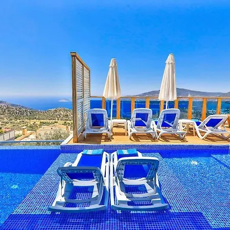 Secluded Luxury With Infinity Pool & Turkish Bath Villa Kaş